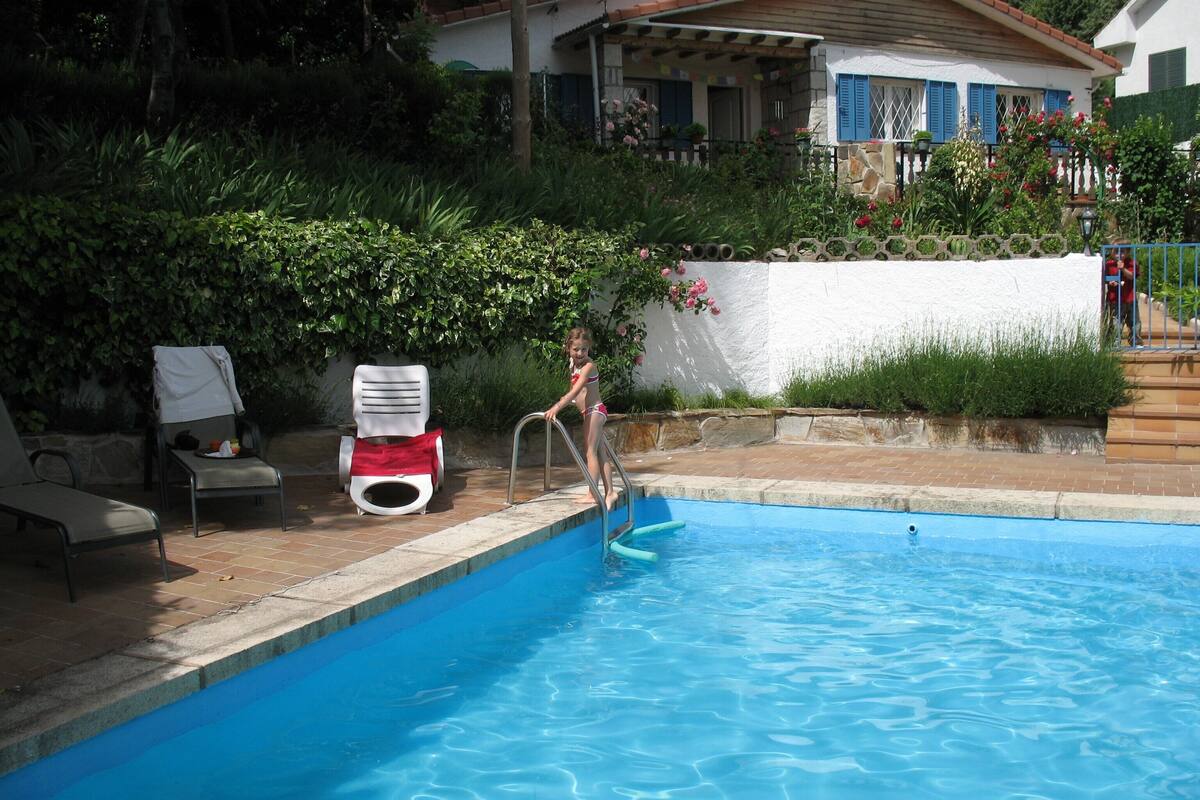 Charming Cottage With Private Pool Near Madrid Miraflores De La Sierra Hotelbewertungen 21 Expedia De