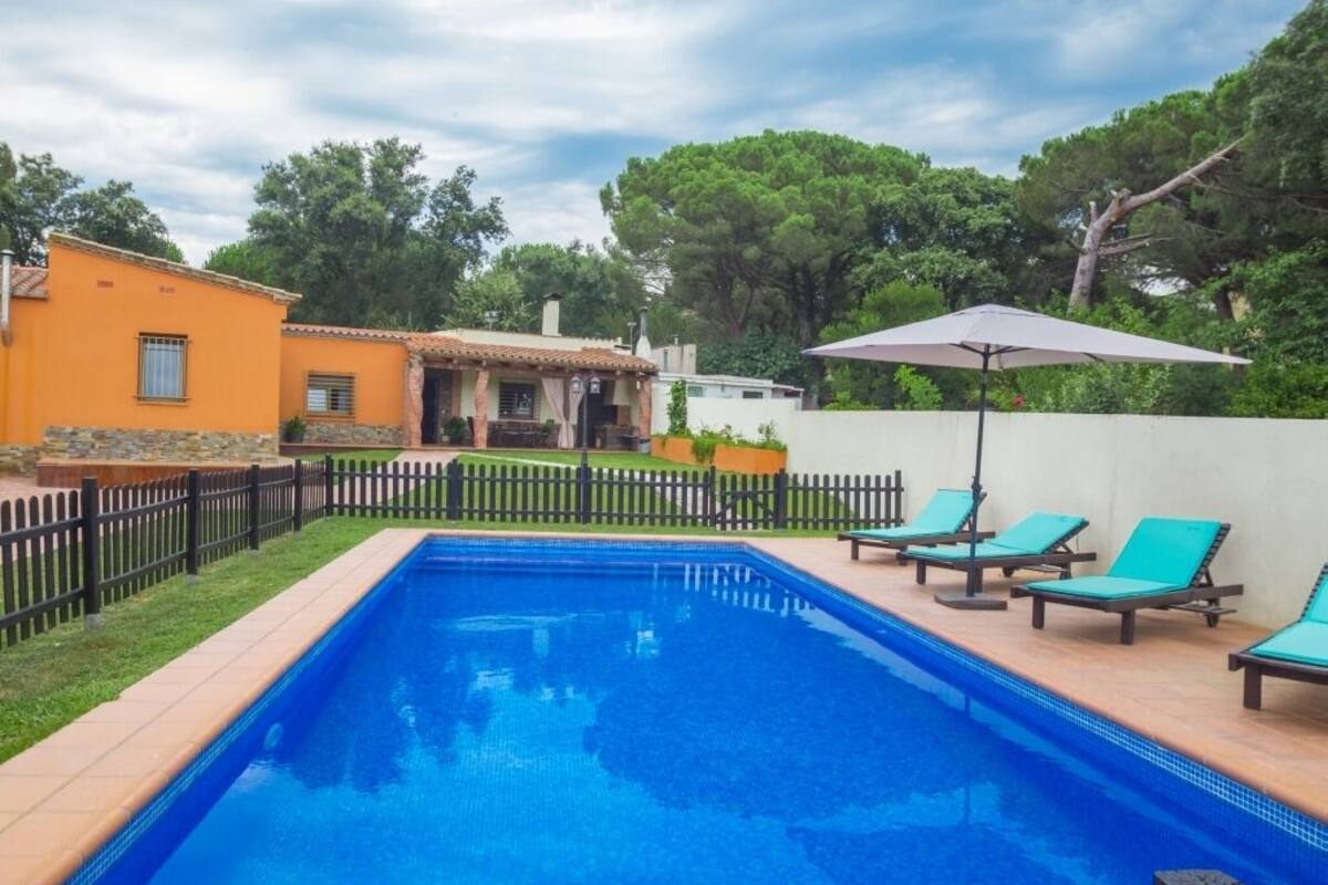 Special Offer Large Garden Rural Environment With Ideal Family Private Pool In Santa Cristina De Aro Expedia