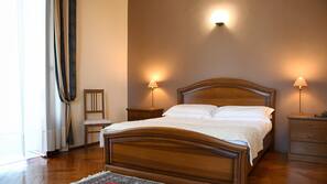 Een minibar, babybedden, gratis wifi