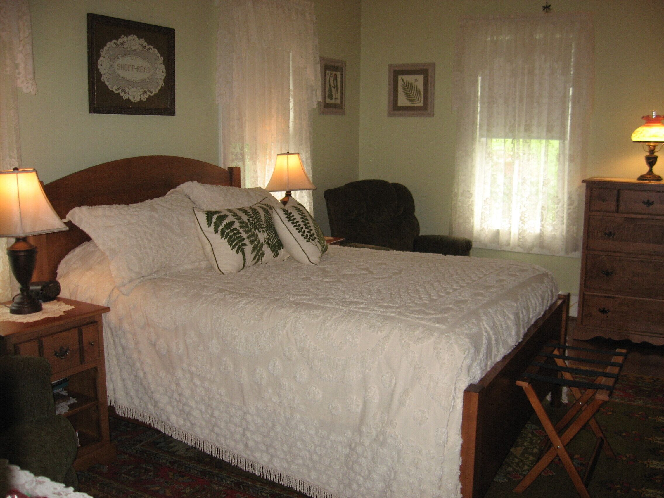 Central Pennsylvania Shoff-Read Century Farmhouse Vacation Rental in Dubois, United States