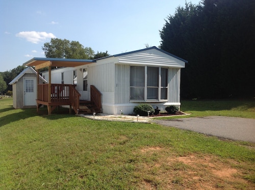 Hotels Near North Carolina Arboretum Asheville Top 10 By Cozy Quiet Retreat Near Blue Ridge Parkway 2 Bed 1 Bath Close