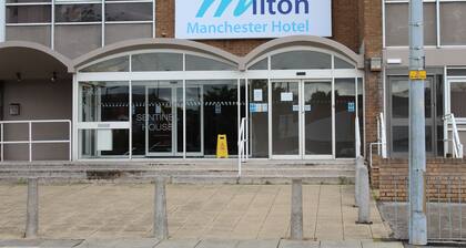 Milton Manchester Hotel