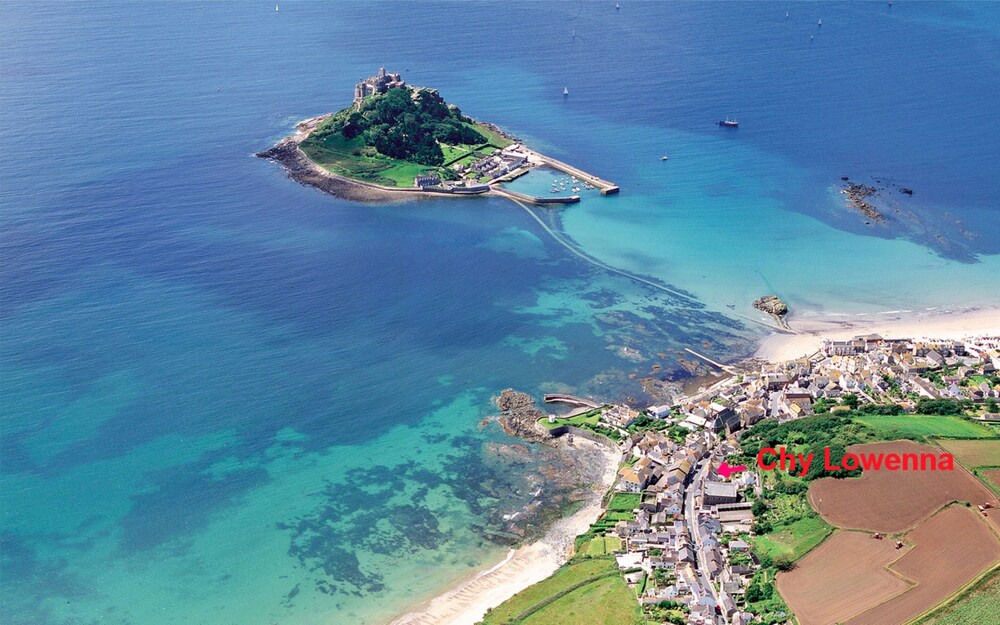 Cottage By The Sea In The Heart Of Marazion Cornwall 2 Bedrooms