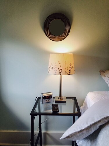 Hotels Near Bard College Kingston Top 10 By Hill House Close To Beach Lighthouse And Easy Stroll S Restaurants