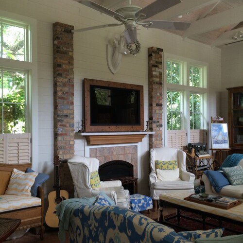 Pool House At The Shell House Estate In Long Beach Ms Expedia Pool House At The Shell House Estate In Long Beach Ms Expedia