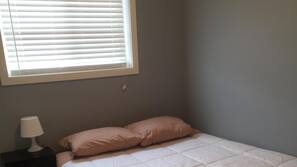 3 bedrooms, iron/ironing board