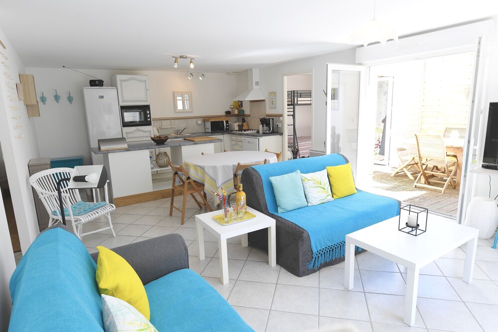 South Oleron Quiet House Patio And Garden Closed Close Sea And