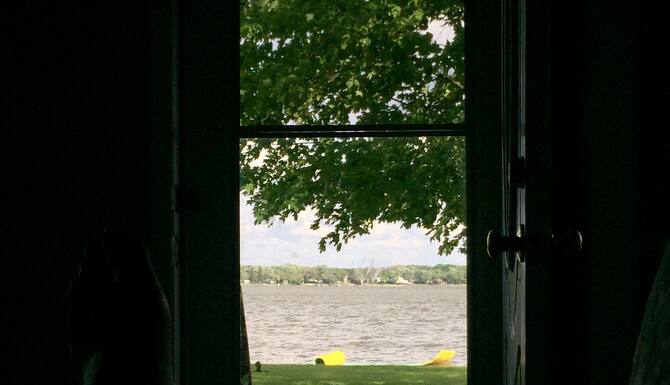 Columbia Bay Compound Two Homes Great Groups And Families On The Chain O Lakes In Chicago Il Expedia