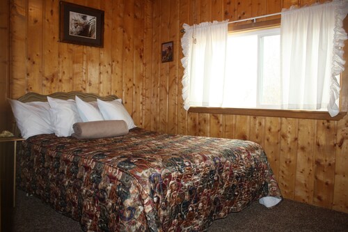 18++ Torrey utah lodging cabins
