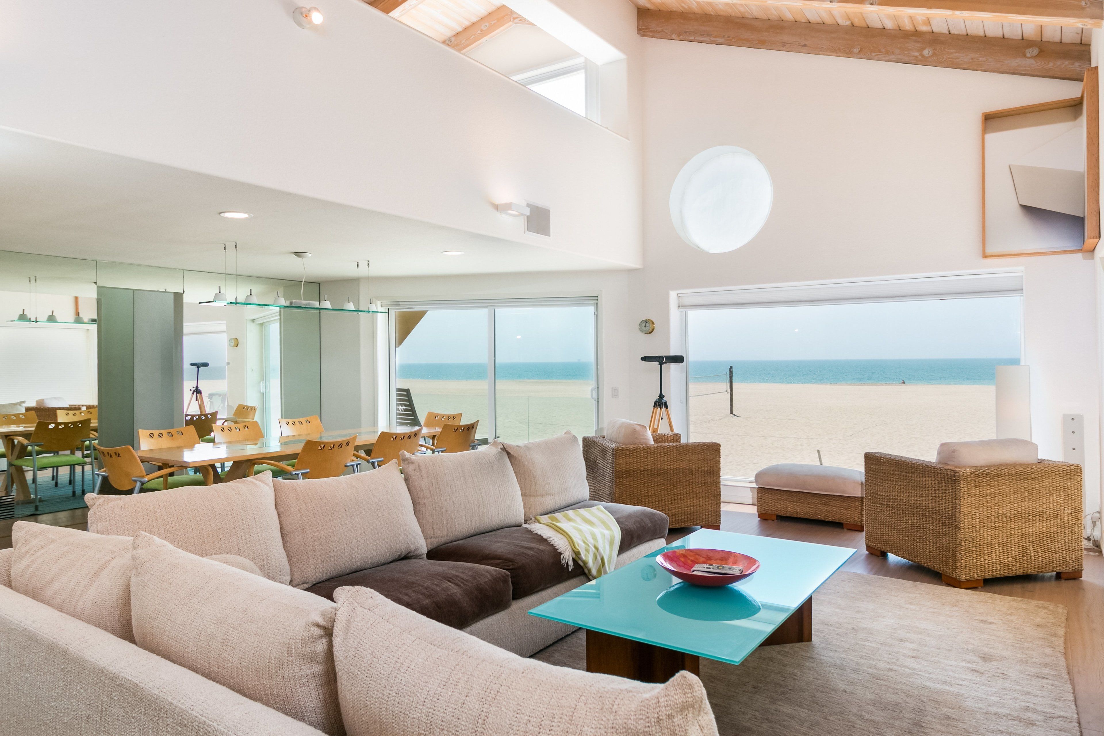 Hollywood Beach is Your Backyard by RedAwning in Oxnard, United States