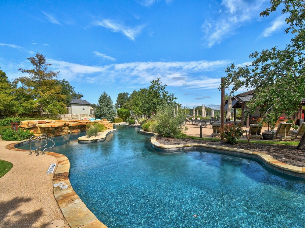 The Reserve At Lake Travis Cabin 5 By Redawning Spicewood Usa