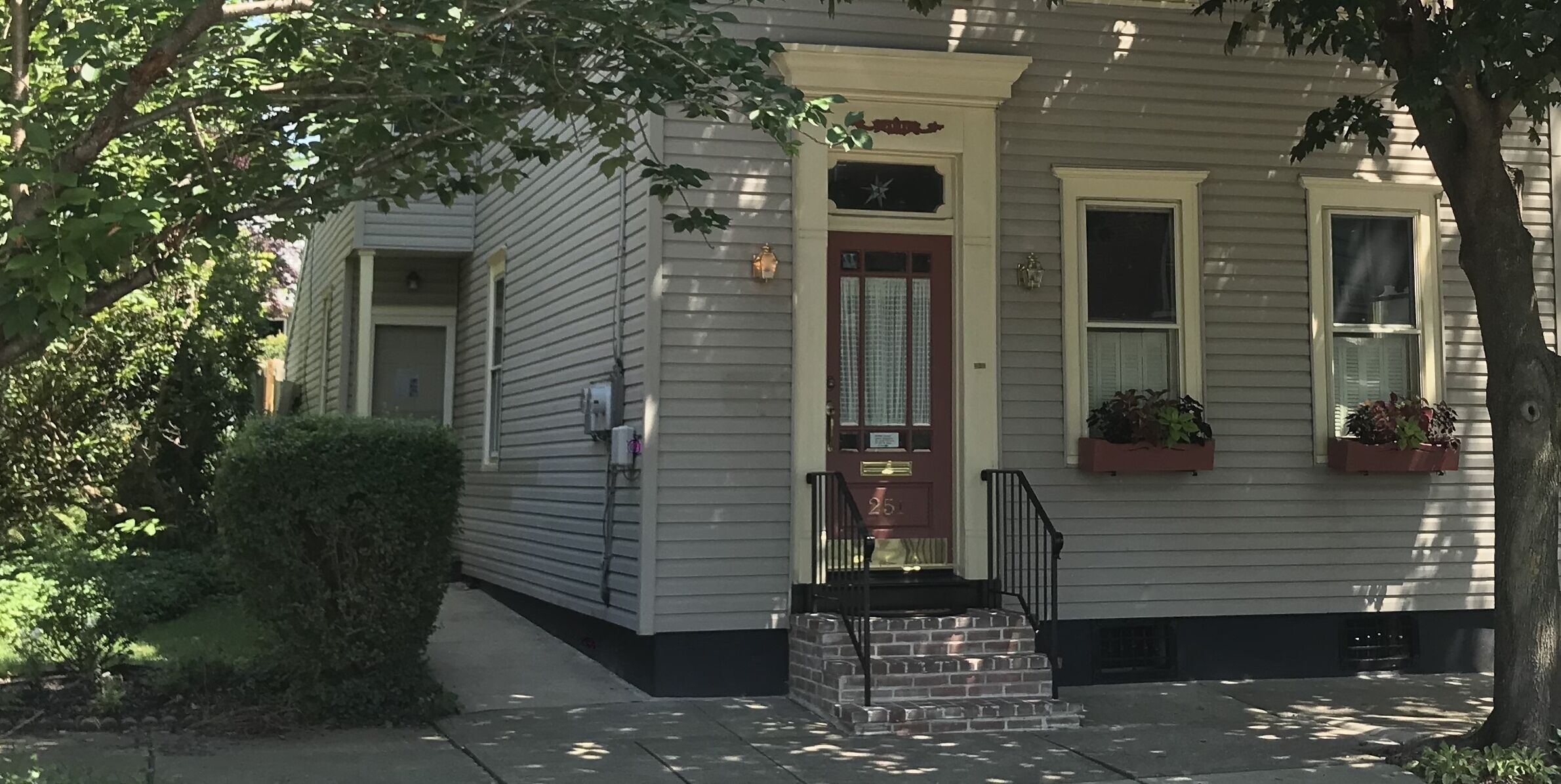 Charming Home In Beautiful Historic Bethlehem Near All Attractions