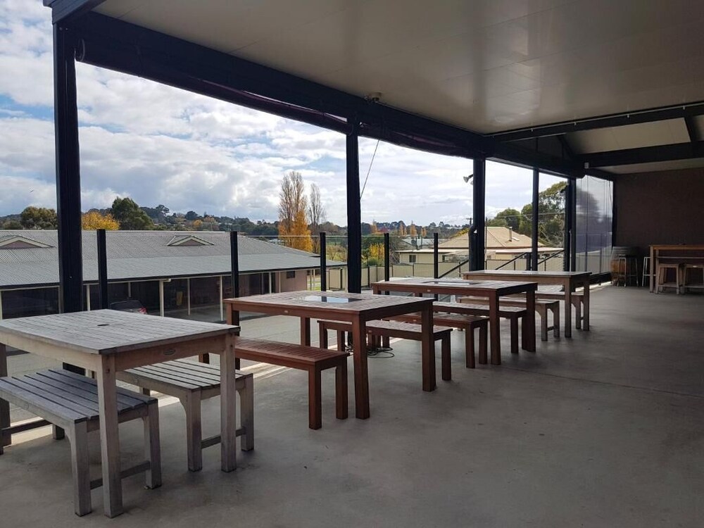 Tenterfield Tavern and Motor Inn