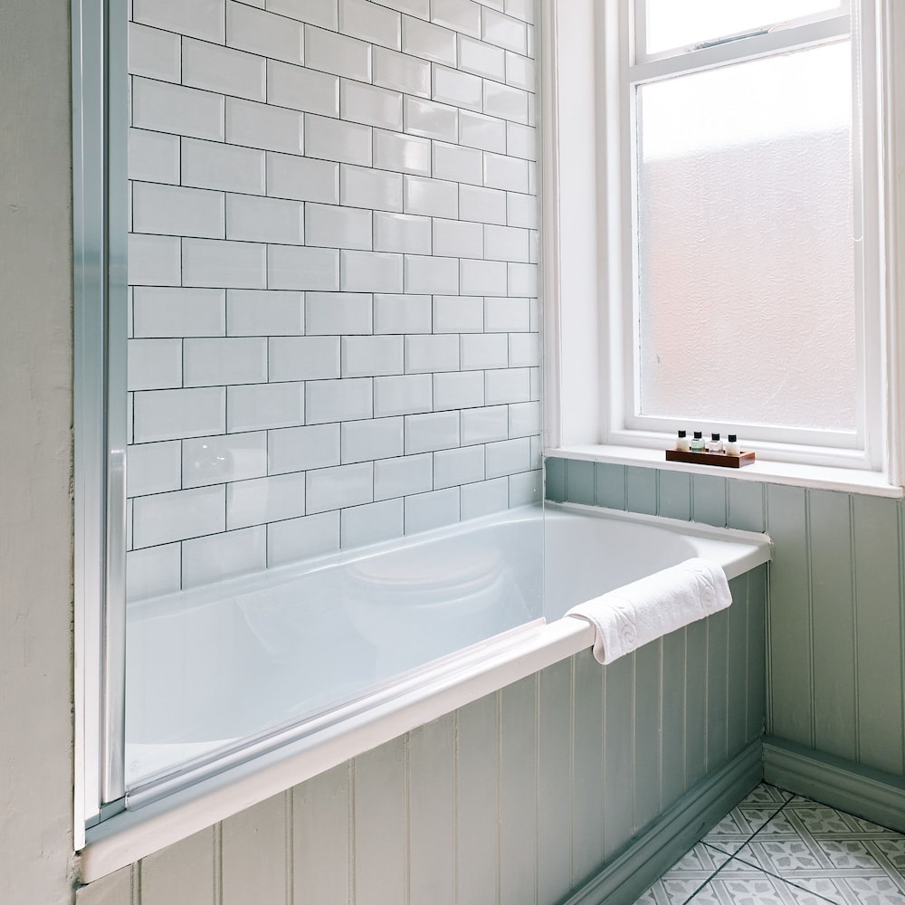 The Queens Hotel Lytham in Lytham St. Anne's Best Rates & Deals on Orbitz