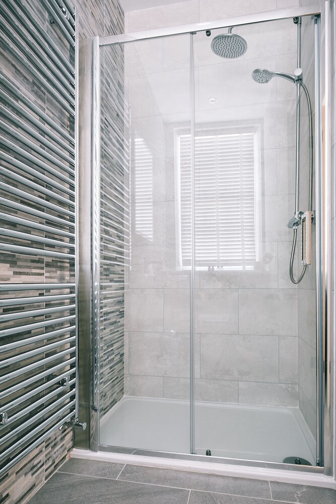 The Queens Hotel Lytham in Lytham St. Anne's Best Rates & Deals on Orbitz