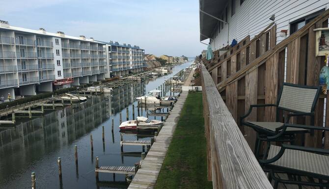Canal Front Condo 1 5 Blocks To Beach And Northside Park In Ocean City Md Expedia