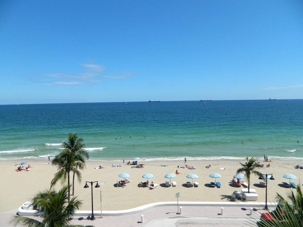 Oceanfront Luxury stars The Atlantic Resort