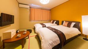 In-room safe, desk, free WiFi