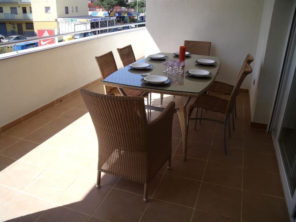 Photo - Agi Drugstore Apartments