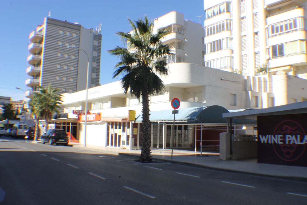 Photo - Agi Drugstore Apartments