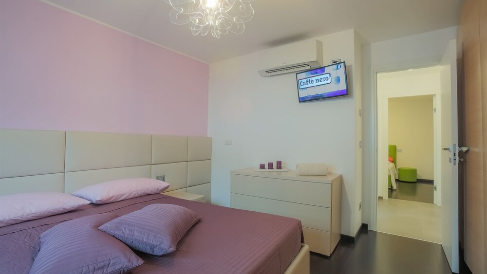 Villa Lisa 8 Sleeps, Villa With Private Pool at Exclusive ...