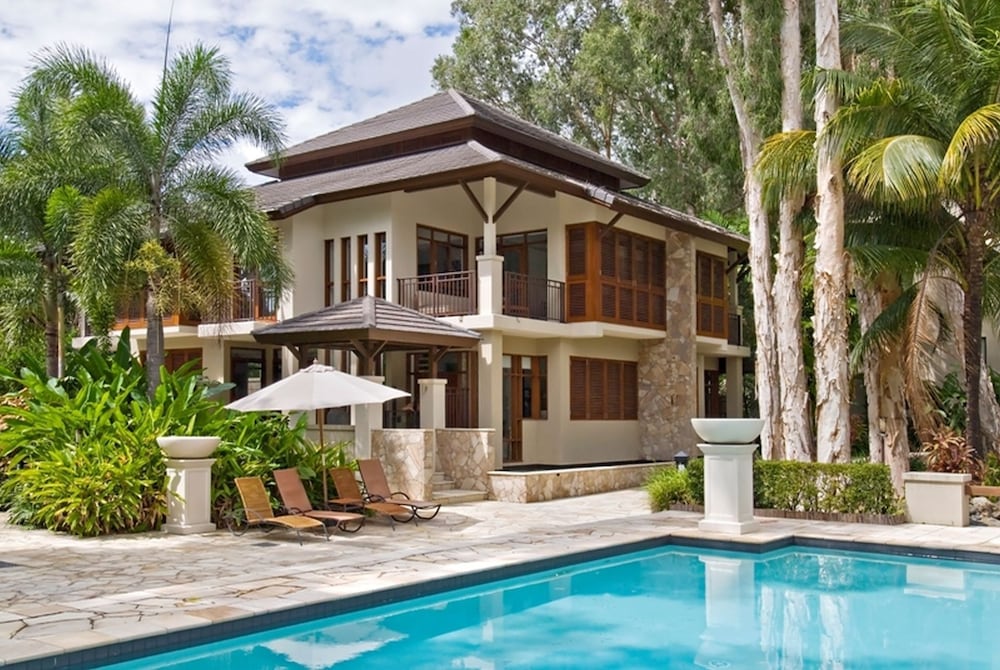 113 号别墅酒店 (villa 113) | 亚航假日 (airasiago)