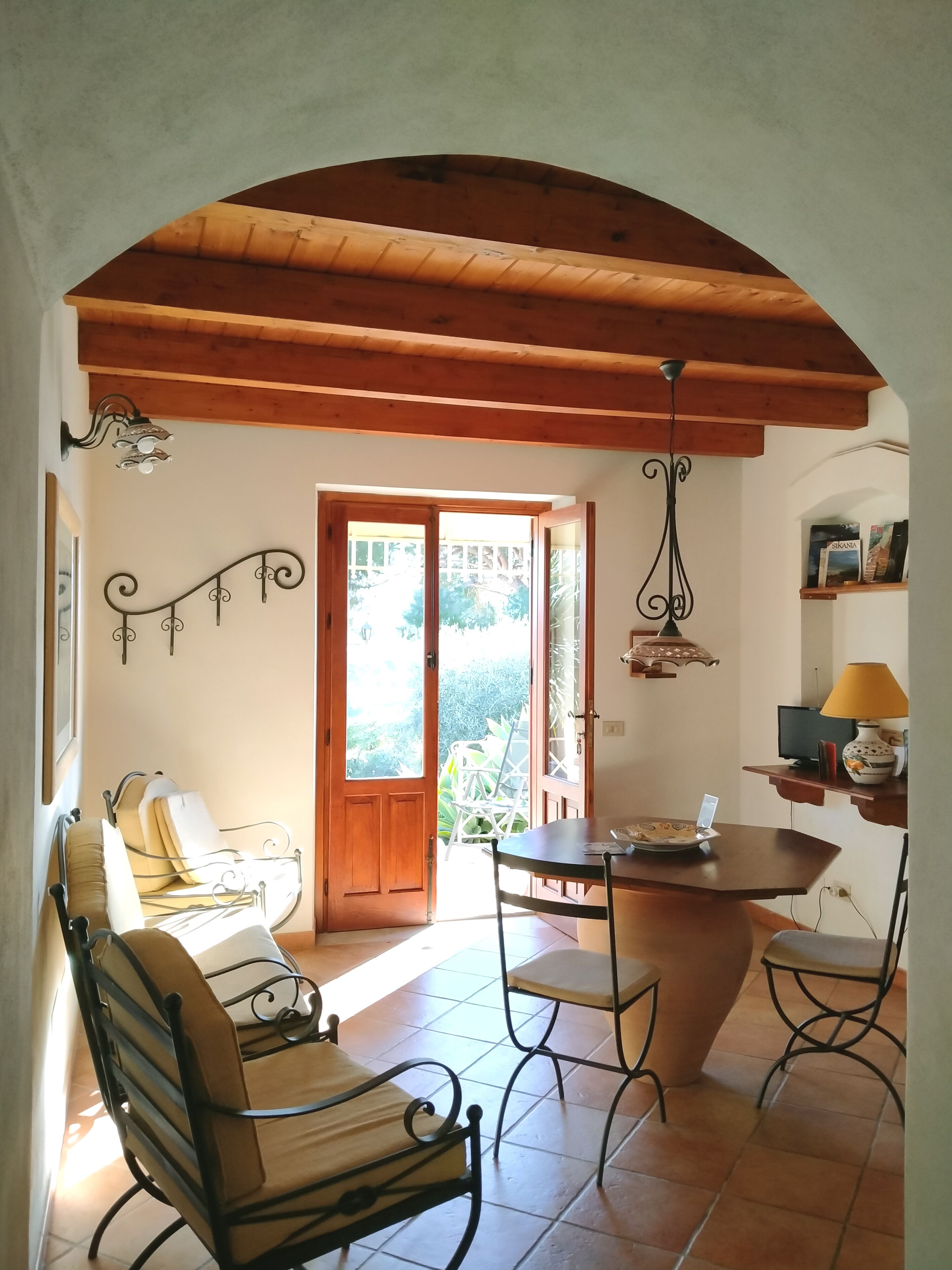 Villa Paladino Solunto: a Romantic Paradise Among Sea,archaeology,sun and Nature in Santa Flavia in Santa Flavia, Italy