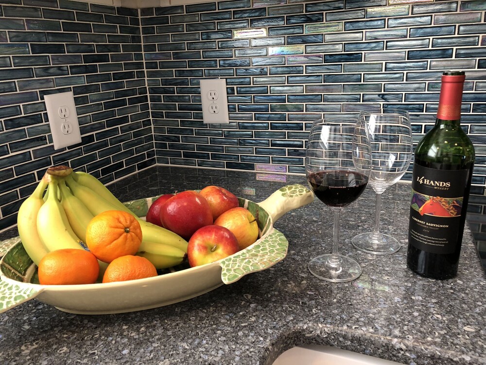 2 BR Condo On the Beach (any closer and you'd need a tent on the sand).