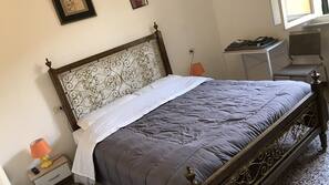 Desk, iron/ironing board, free WiFi