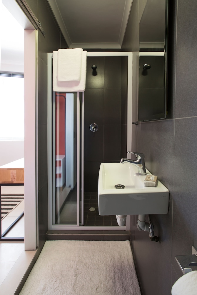 Foto - Foools Inn - Trendy Rooms available in the Heart of Sea Point!