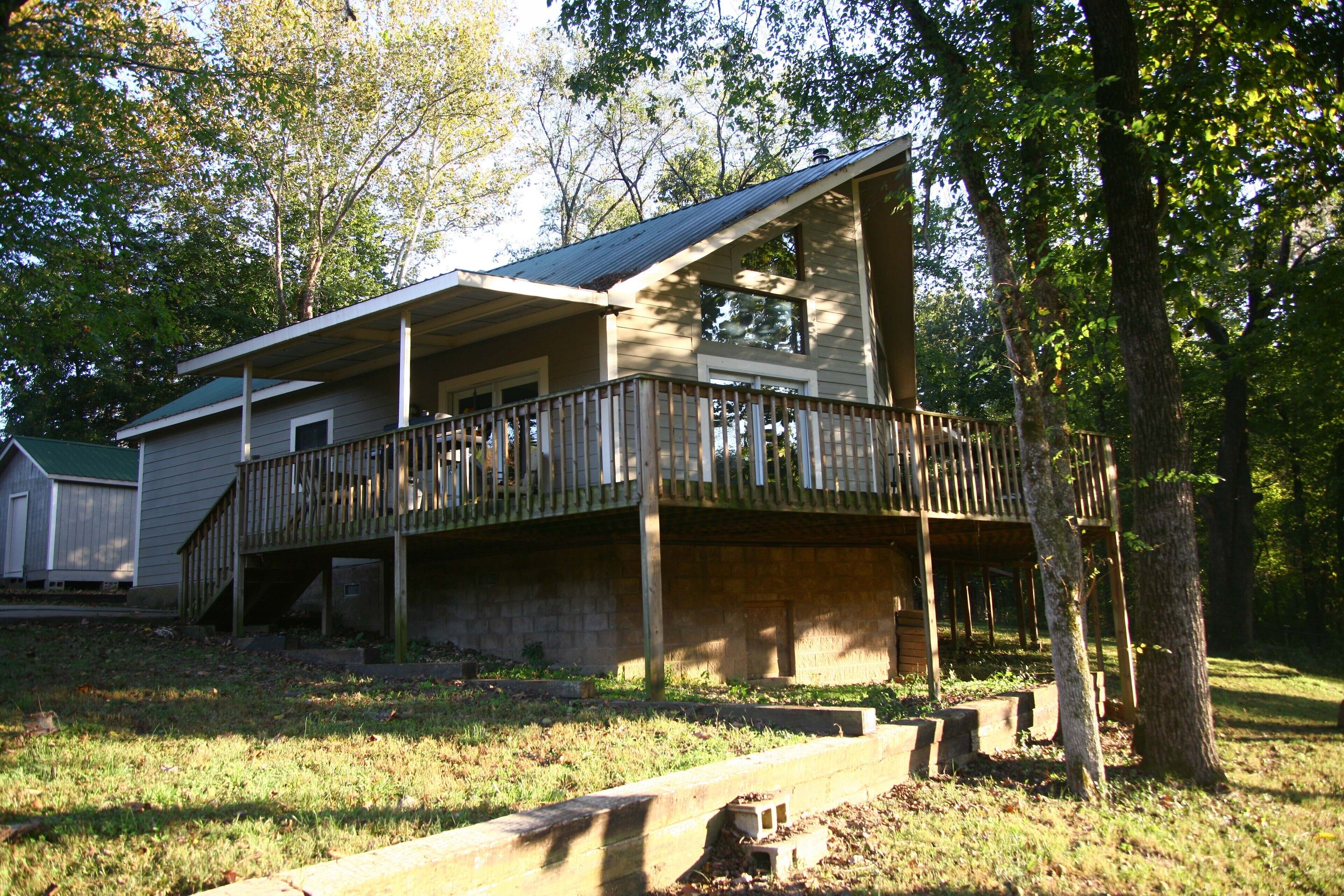 River Front Cabin On Kings River With Room For Your Horses In
