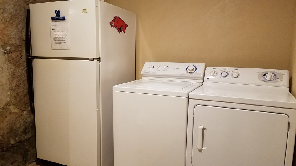 Cotter Rock Cottage, Historic Cotter AR. Near River "Trout Capital USA