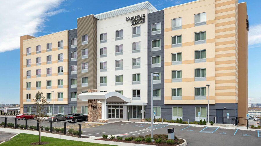 Fairfield Inn & Suites by Marriott North Bergen