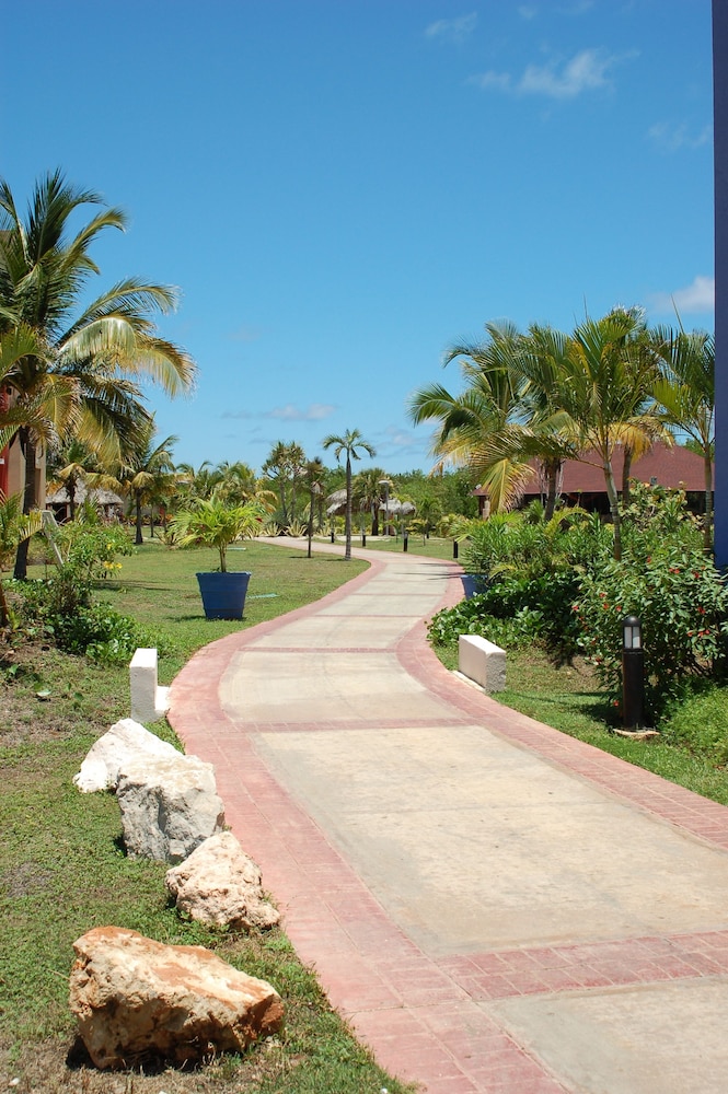 Property grounds, Sanctuary at Grand Memories Varadero - Adults Only - All Inclusive