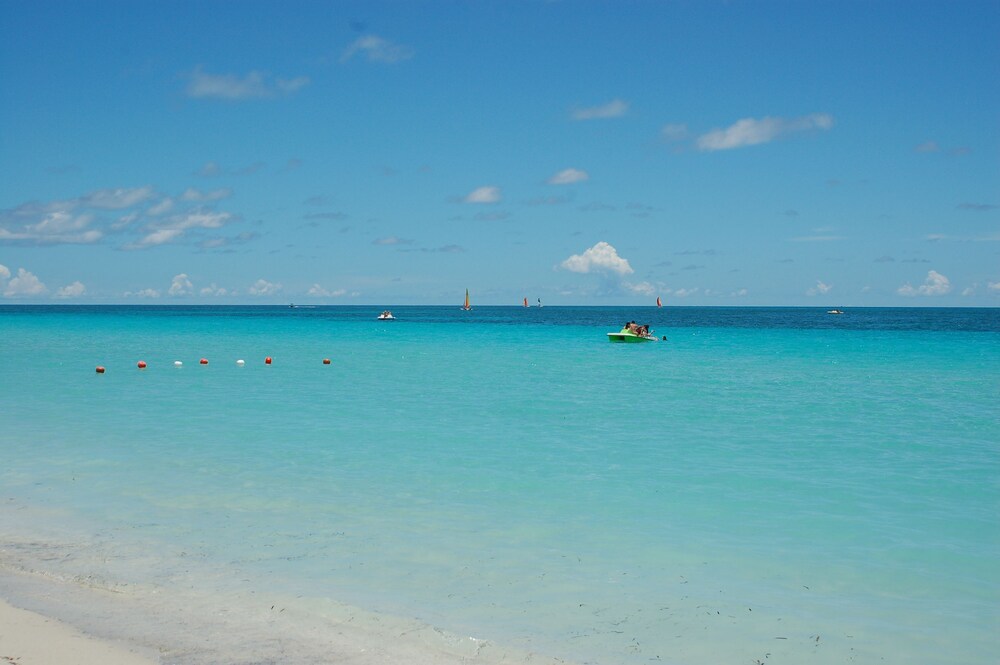 Sanctuary at Grand Memories Varadero Adults Only All Inclusive, Varadero Room Prices