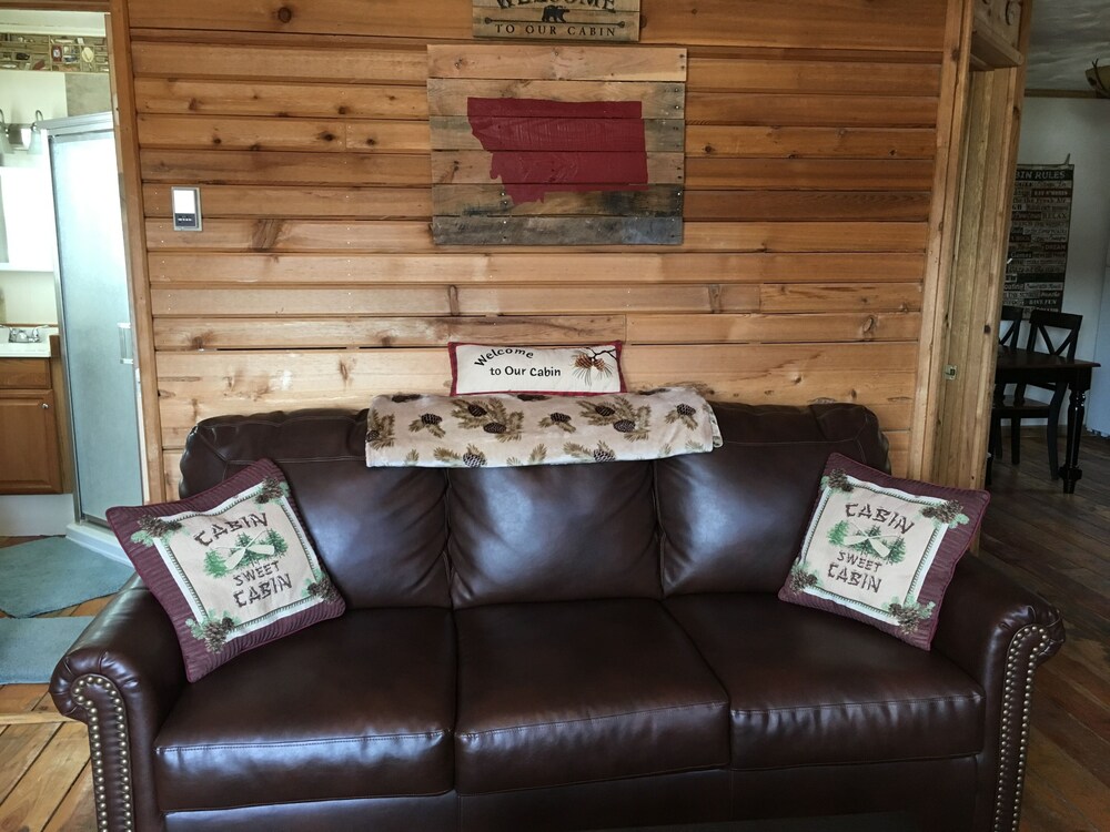 Whispering Pines Guest Cabin At Lake Family & Pet Friendly