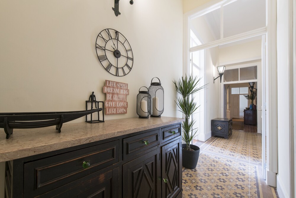 Huge 3 bedroom flat in central lisbon (lisbona cayo, portogallo ... Appartamenti a lisbona centro