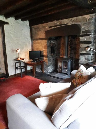 Best Cyfronydd Cottages For 2019 Find Cheap 79 Cottage Rentals