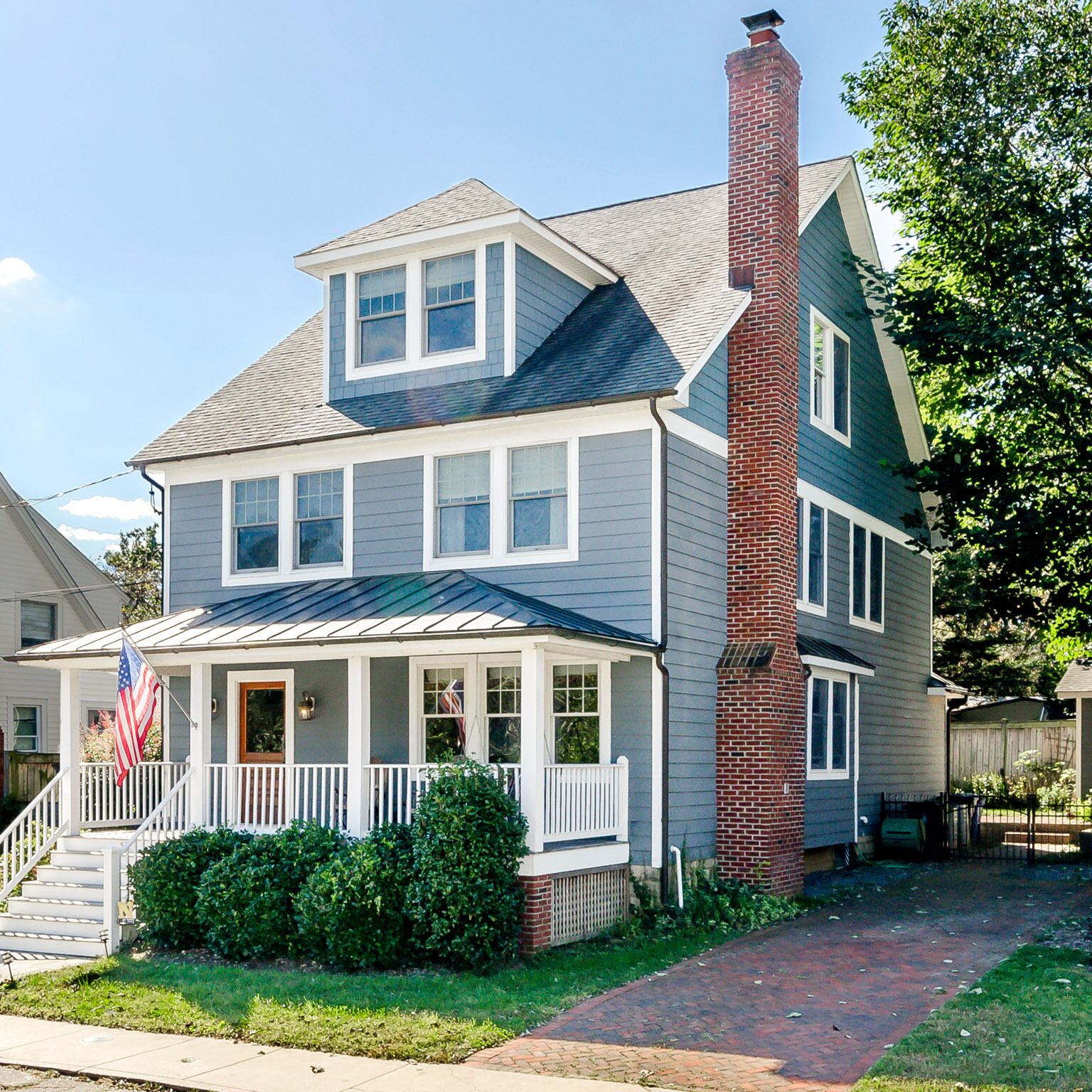 Downtown Annapolis Luxury Home - Walk TO Everything Annapolis HAS TO Offer! in Annapolis, United States