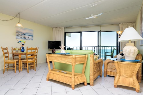 Hotels With Jacuzzi In Room South Padre Island Suites From You Save Now Easy Family Beach Therapy Free Wifi Many Extras