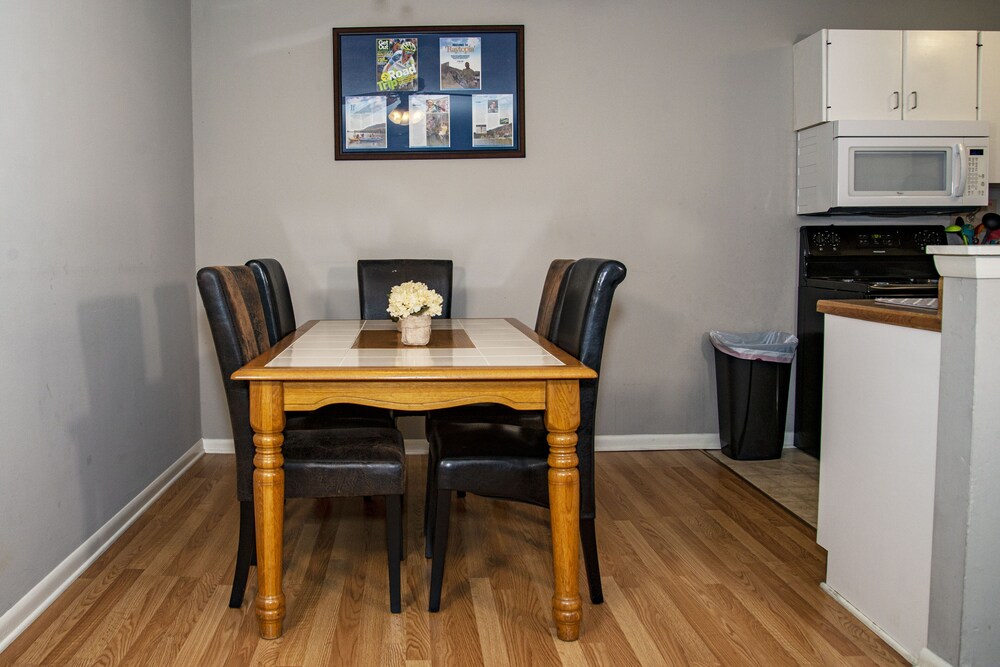 Unit H | Vacation On The TN River! en Chattanooga: Aprovecha tarifas