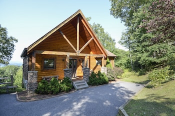 Purple Haze Log Cabin Near Blue Ridge Pky Spectacular Views And