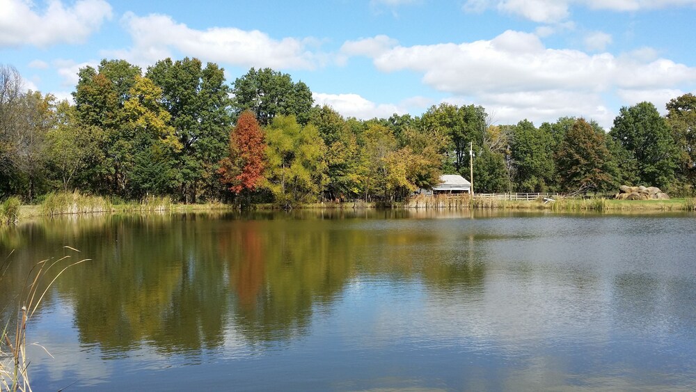 Glenn Acres Farm, fishing and relaxing, a place everyone loves!