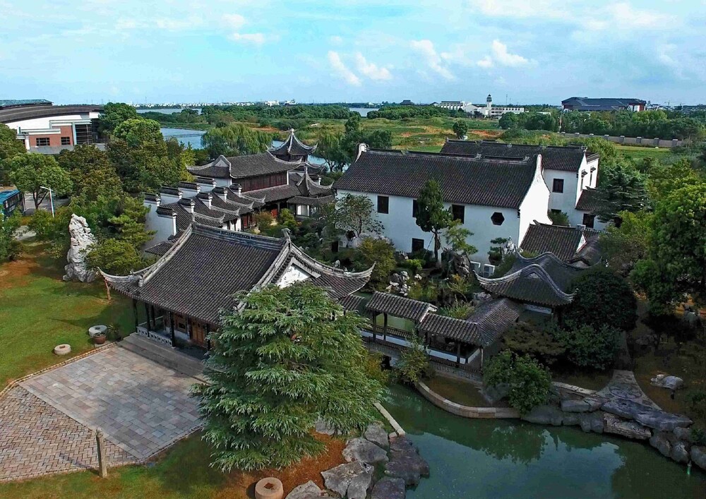 Tongli Lakeview Hotel In Suzhou Hotel Rates Reviews On - 