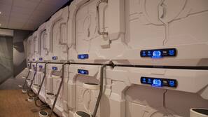 In-room safe, free WiFi, linens