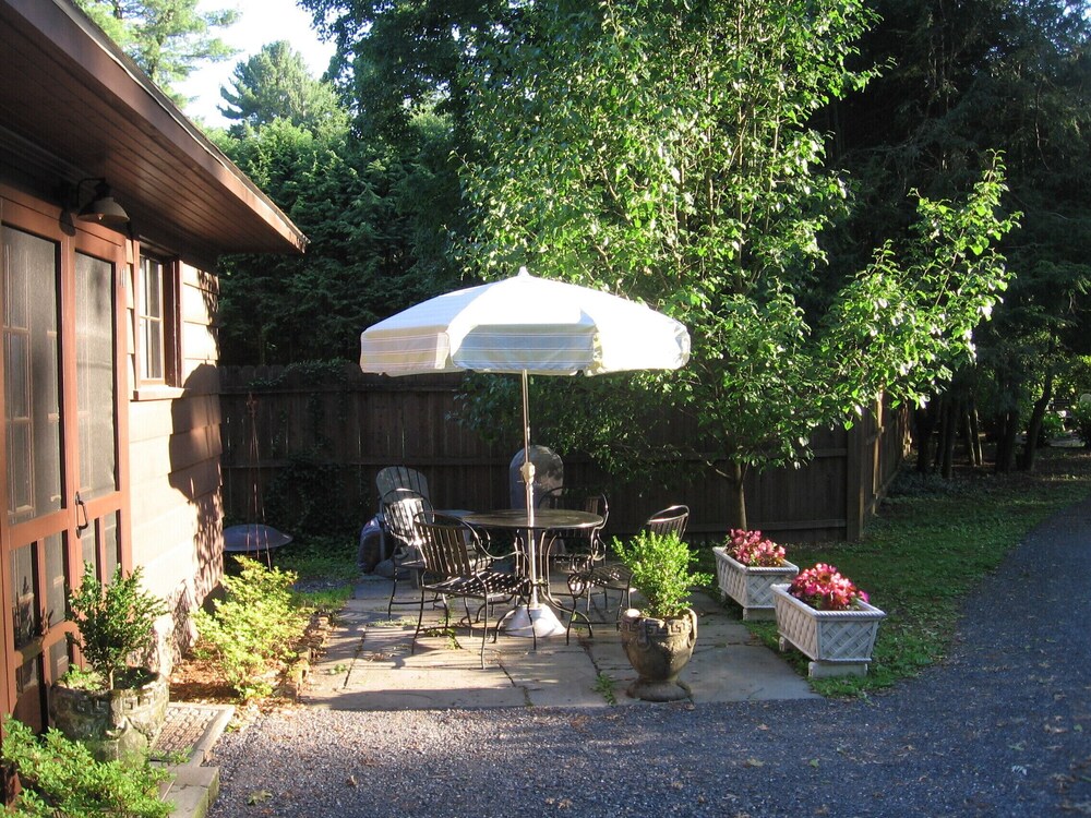 The Stables In The Carriage House, Kingston Room Prices & Reviews