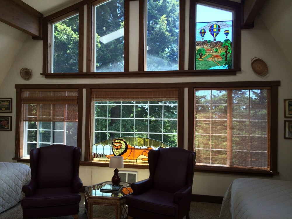 Rainbow Rock Ranch Ocean View Secluded And Private Setting