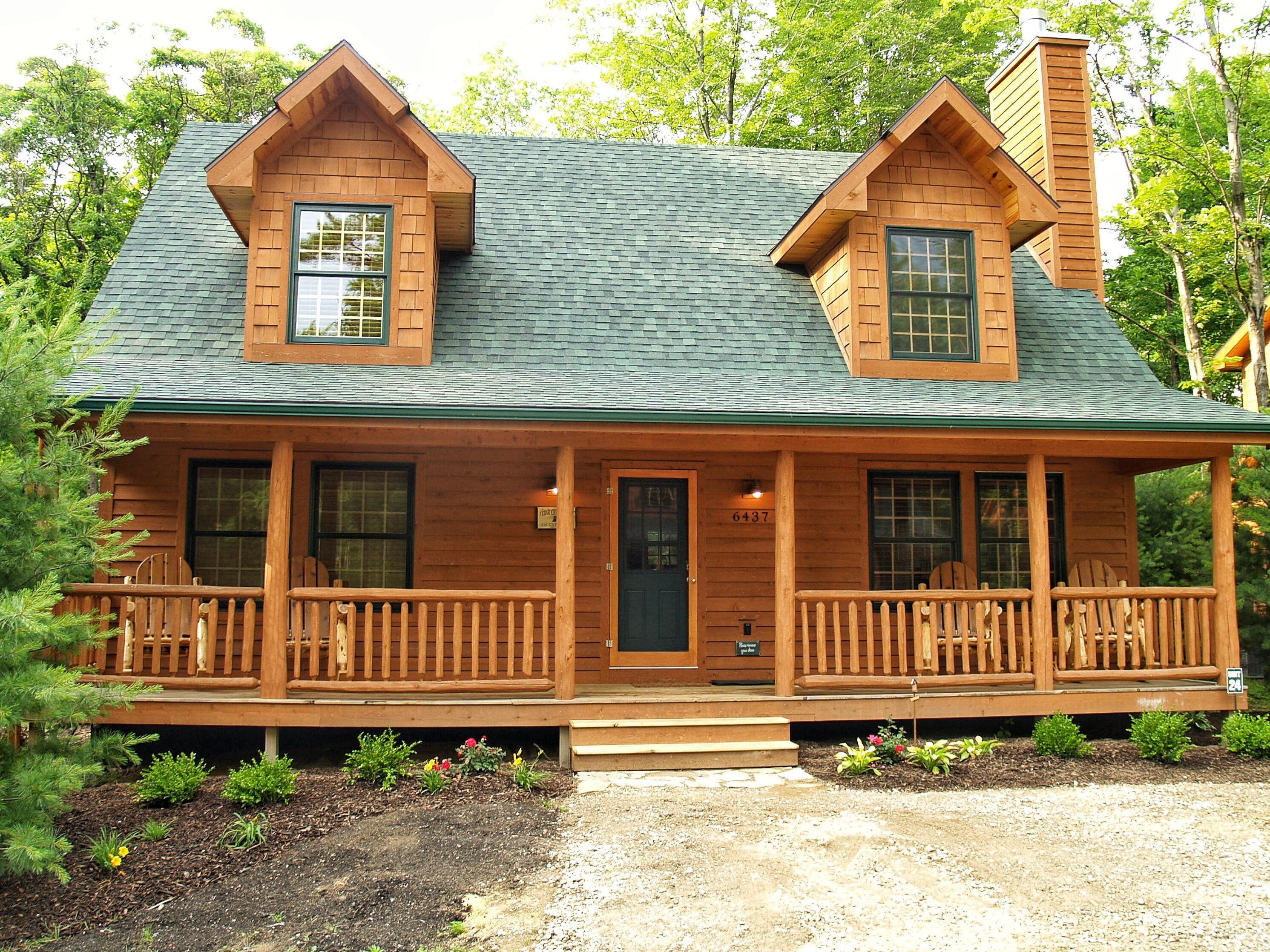 Cedar Creek Lodge Cozy Rustic Luxury Cabin W Pool In Holland Mi