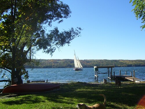 Seneca Lake Ski Resorts And Hotels From 92 Available Sleep Next To A Waterfall On Seneca Lake Pet Friendly