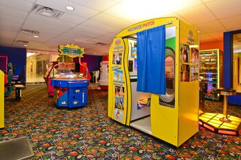 Sleep Inn Suites Conference Center And Water Park Minot 79 Room Prices Reviews Travelocity